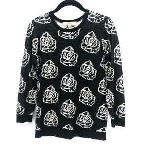 🎈Ann Taylor Loft Black  White Floral Knit Sweater